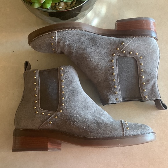 Cole Haan suede ankle boots. Size 5.5 - Picture 5 of 7